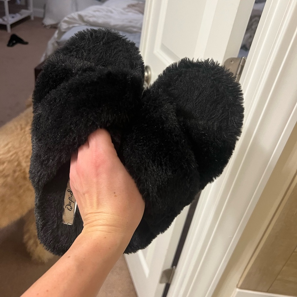 Black Fuzzy Slippers